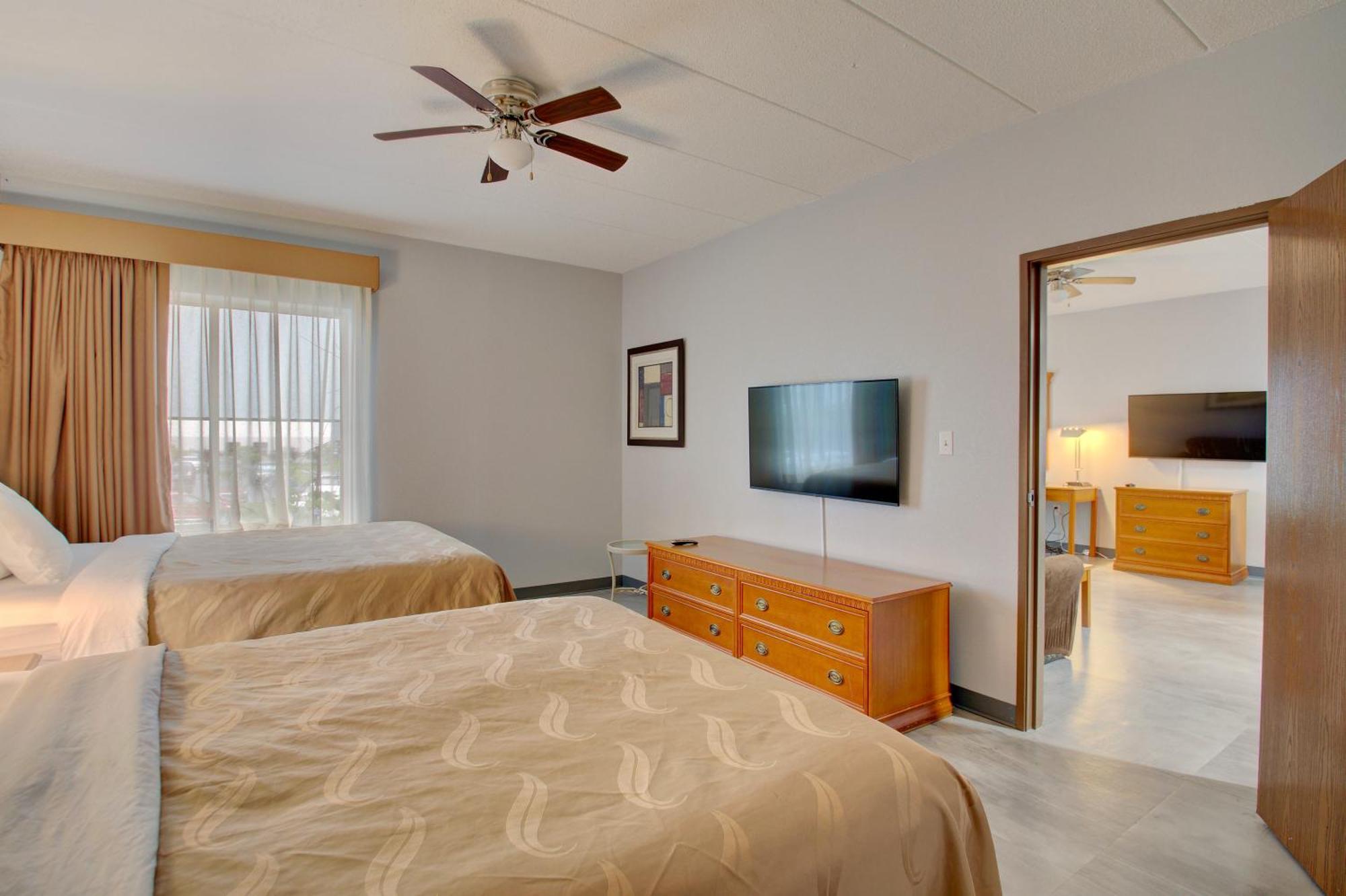 Quality Inn & Suites Cvg Airport Эрлангер Экстерьер фото