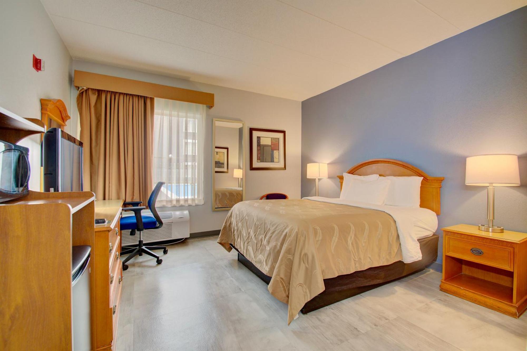 Quality Inn & Suites Cvg Airport Эрлангер Экстерьер фото
