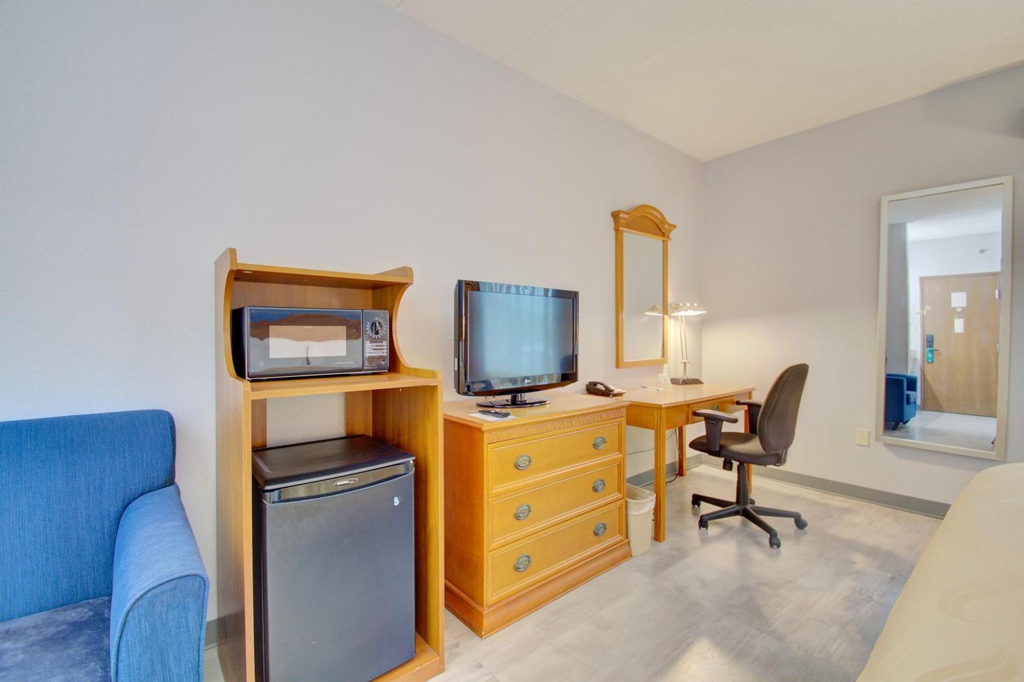 Quality Inn & Suites Cvg Airport Эрлангер Экстерьер фото
