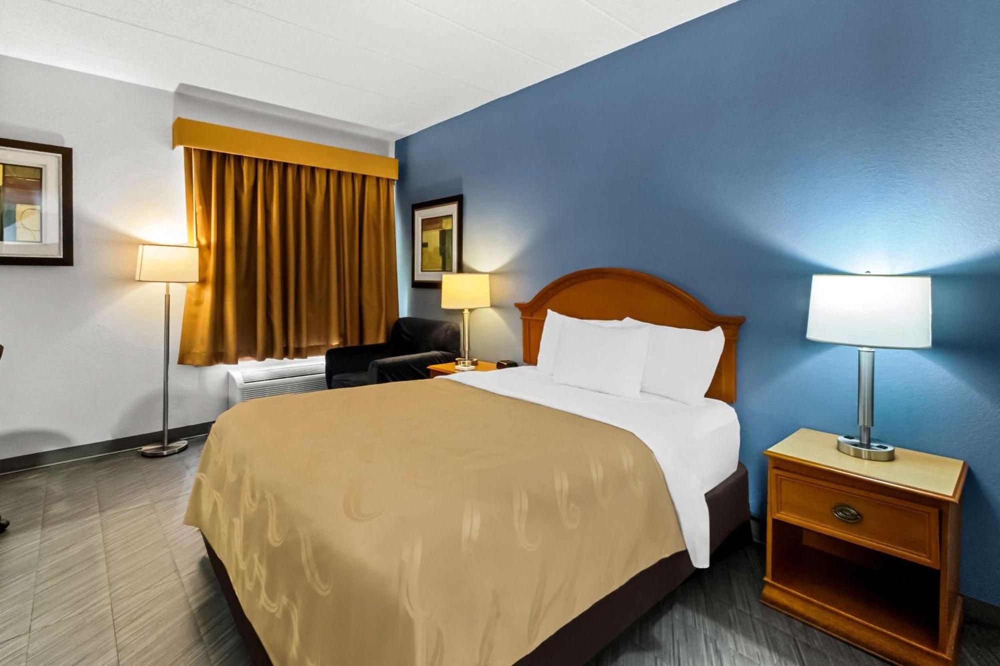Quality Inn & Suites Cvg Airport Эрлангер Экстерьер фото