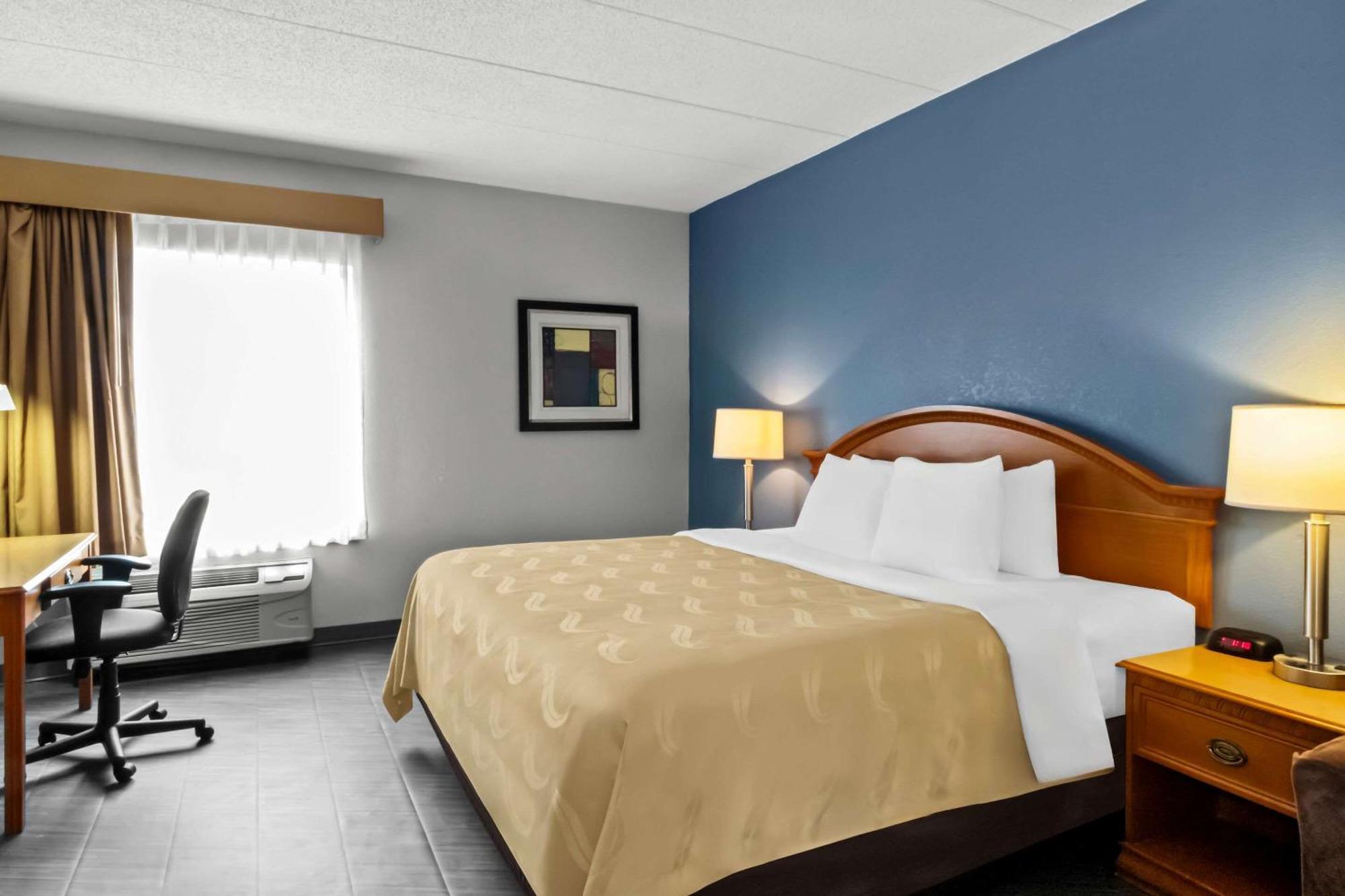 Quality Inn & Suites Cvg Airport Эрлангер Экстерьер фото